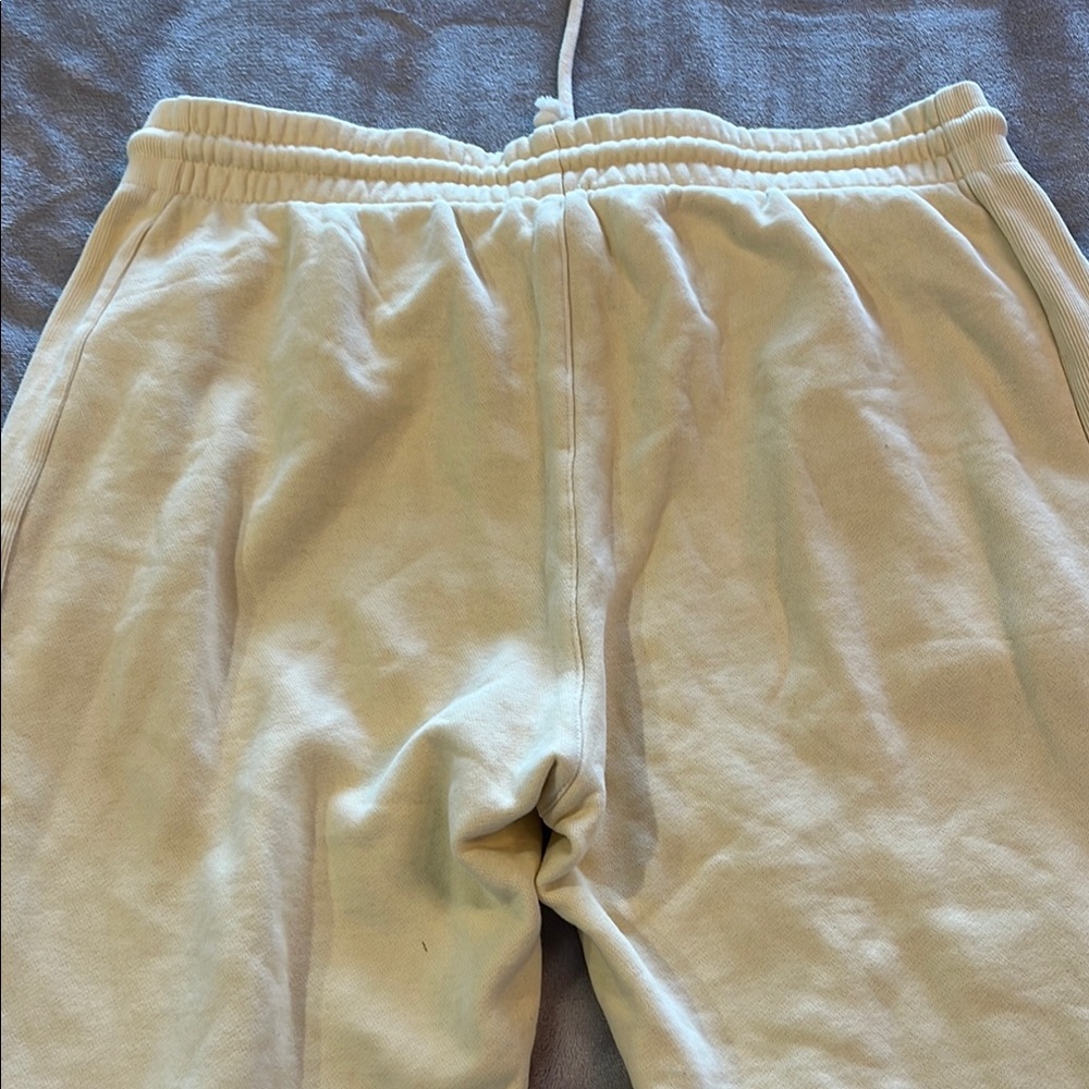 TNA Cream Velour Joggers Relaxed Fit - Picture 5 of 6